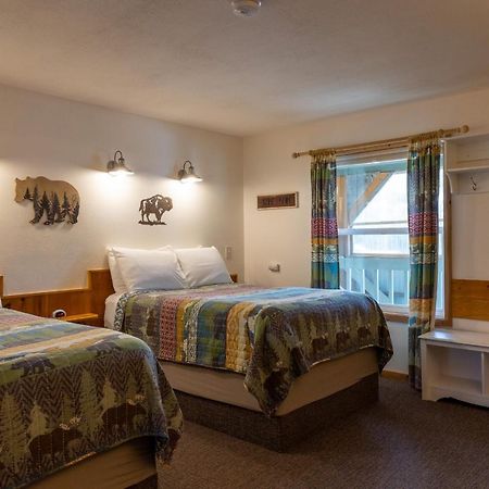 Elk Horn Lodge Cooke City Exteriér fotografie