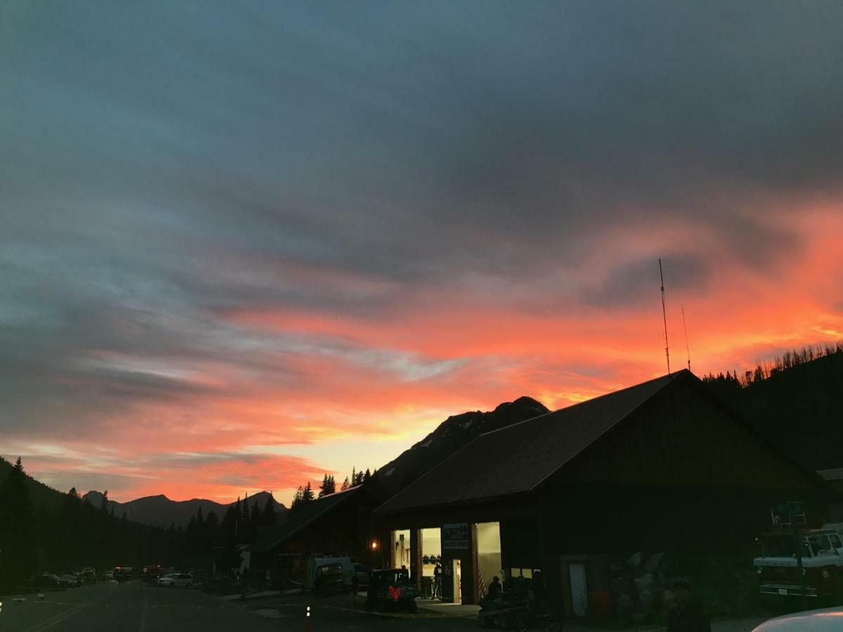 Elk Horn Lodge Cooke City Exteriér fotografie